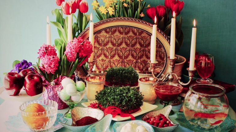 گلهای مناسبی که در سفره هفت سین عید استفاده شدند