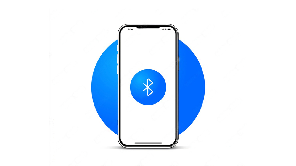 تصویر یک تلفن همراه در حالی که لوگو بلوتوث در صفحه آن نمایش داده شده با یک دایره آبی در پس‌زمینه سفید پشت آن