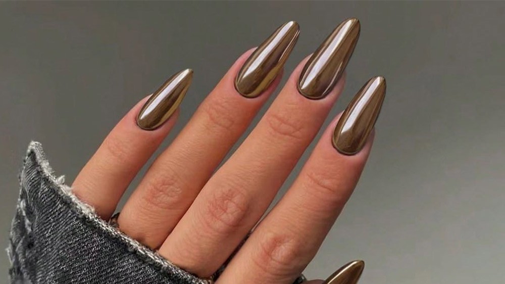 لاک متالیک هفت رنگ قهوه‌ای کاپوچینو