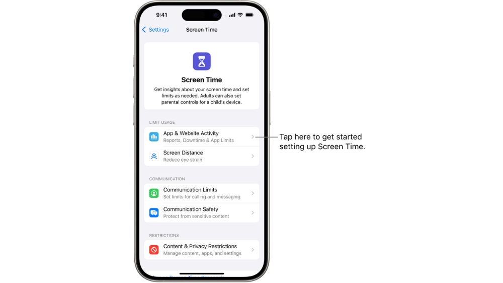 یک گوشی آیفون با تنظیمات Screen Time روی صفحه آن