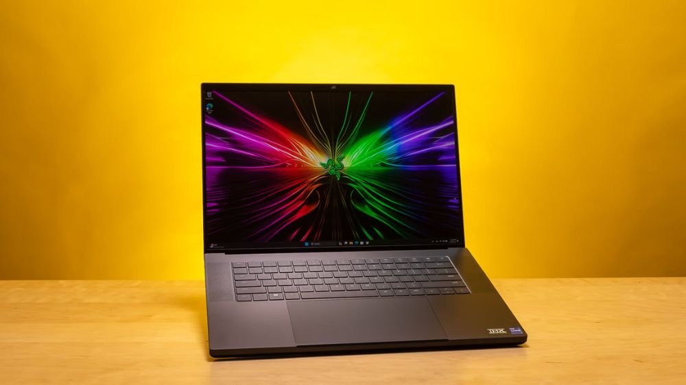 لپ تاپ razer blade 16 2024