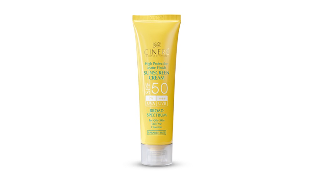 کرم ضدآفتاب سینره با SPF50 و قوطی زرد رنگ