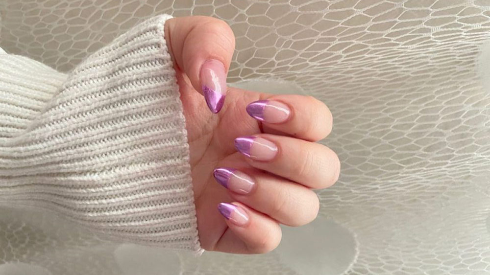 طراحی ناخن فرنچ با لاک کروم یاسی