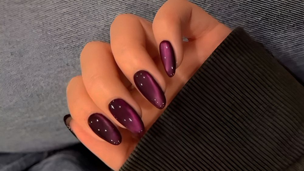 طراحی لاک چشم گربه بنفش کهکشانی