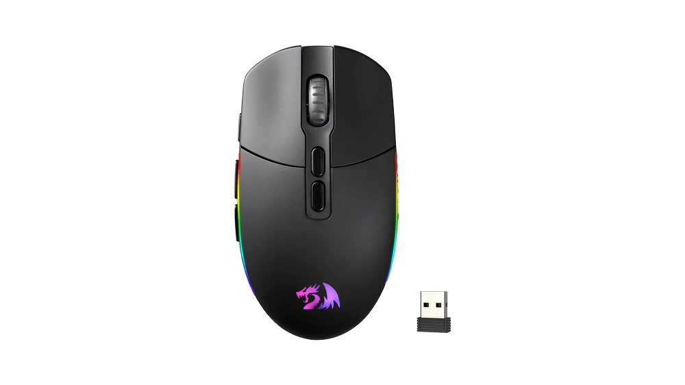 موس ردراگون m719 که کنار یک دانگل usb در پس زمینه سفید قرار گرفته است